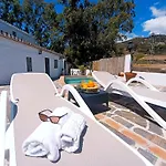 Cortijo Eucalipto 2 Дом отдыха Нерха